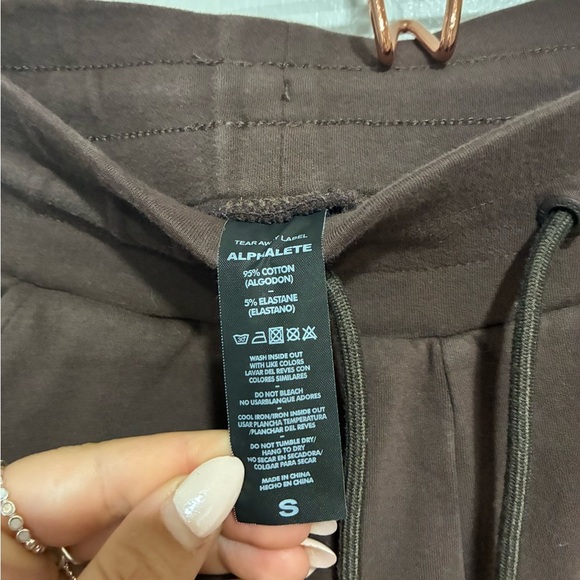 Alphalete Dark Brown Joggers Size S - Picture 4 of 4